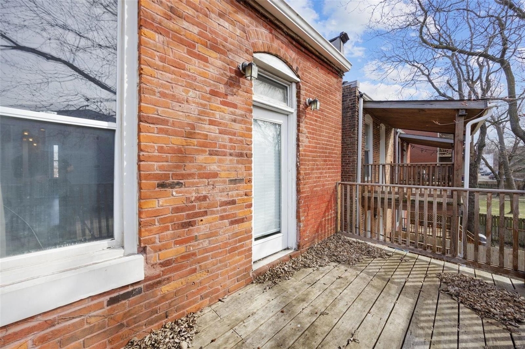 2348 Rutger Street - Photo 16