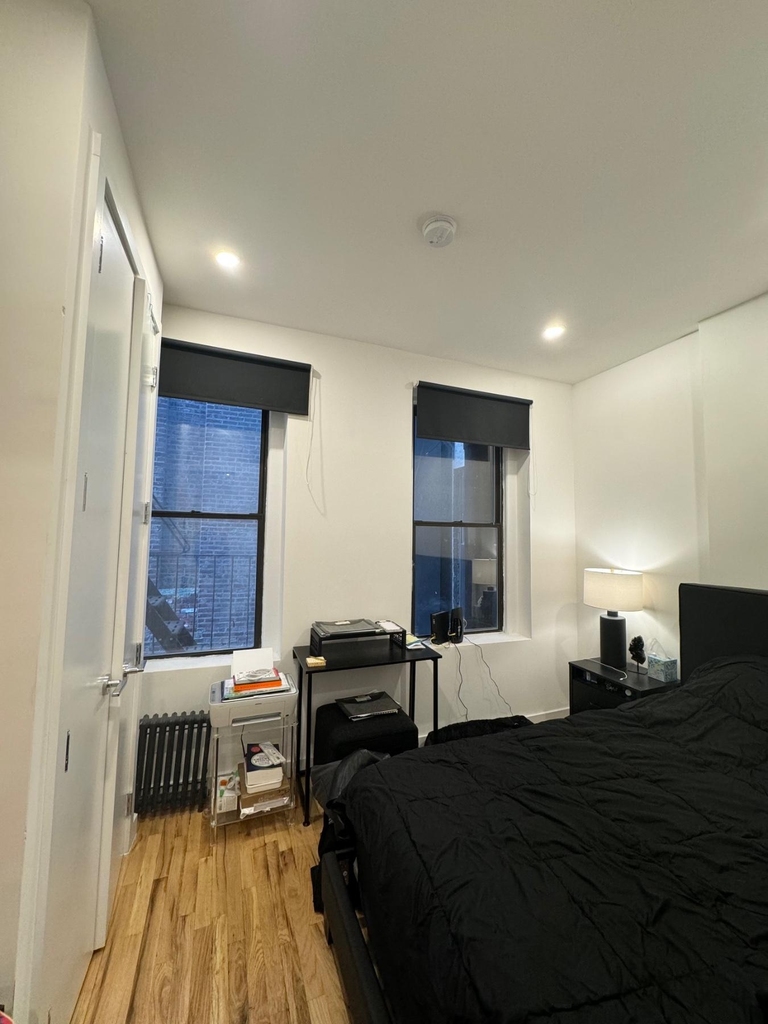 110 Ninth Avenue - Photo 3