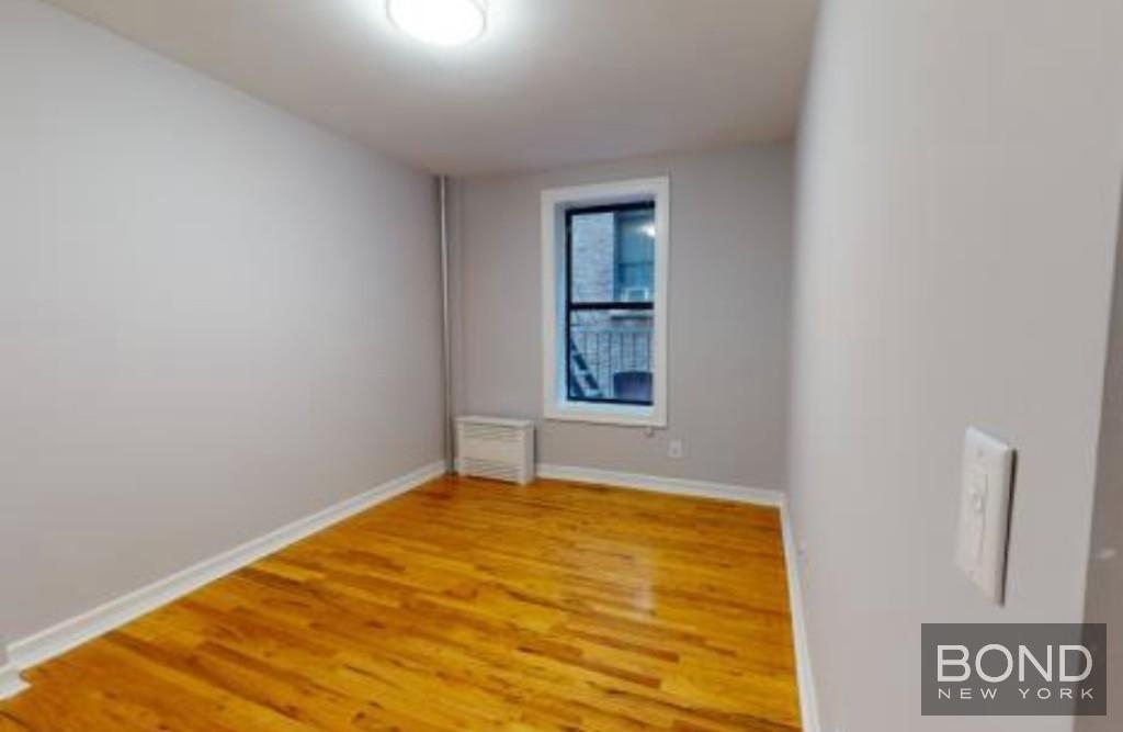 501 West 110th Street - Photo 3