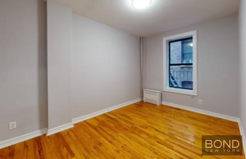 501 West 110th Street - Photo 5