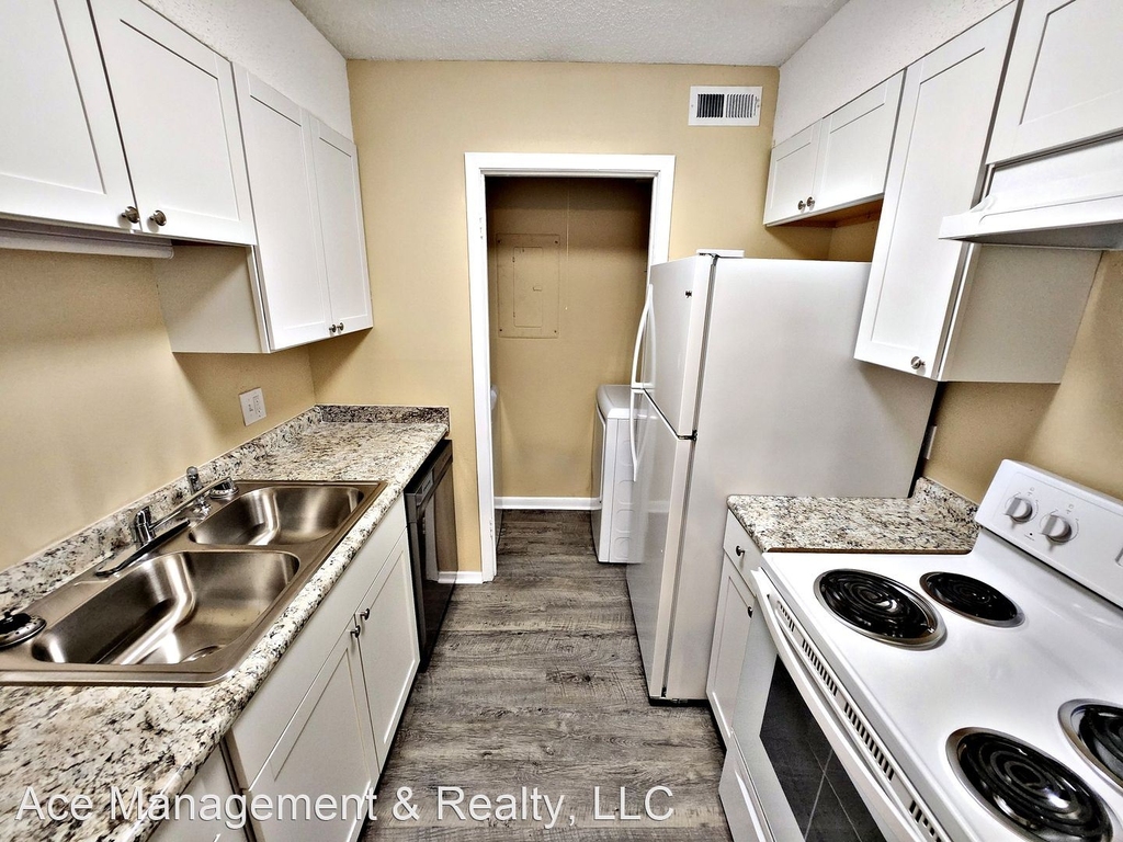 1802 Milligan St Sw - Photo 0