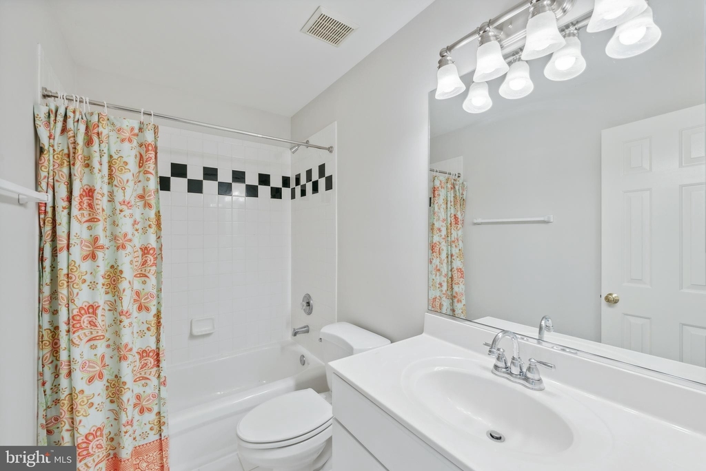 3017 N Dickerson Street - Photo 23