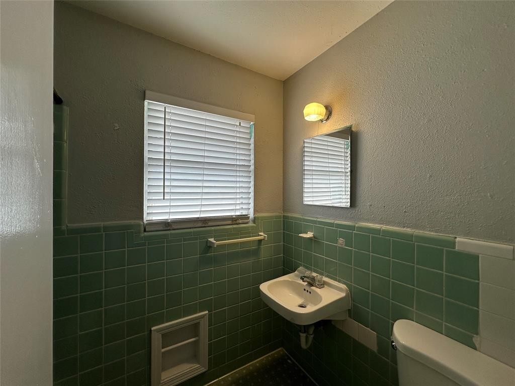 4815 Live Oak Street - Photo 5