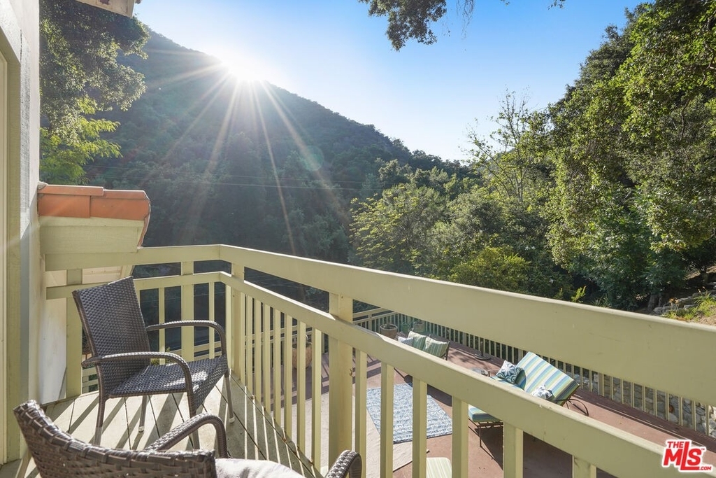 964 Old Topanga Canyon Rd - Photo 38