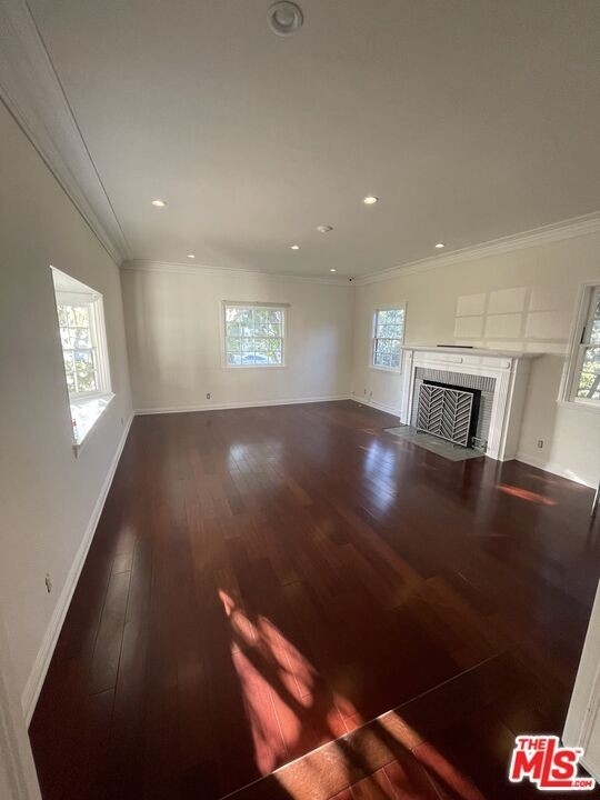 1512 Pandora Ave - Photo 3