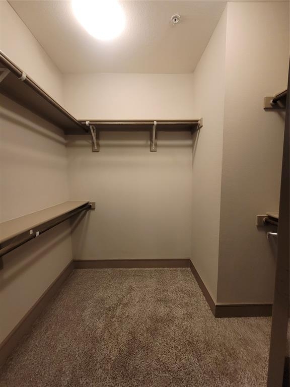 180 W Gray Street - Photo 9