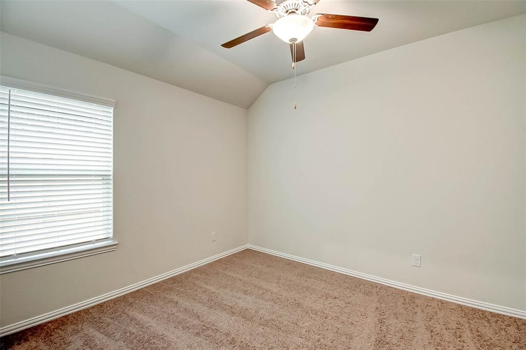 2218 Pumpkin Patch Lane - Photo 35