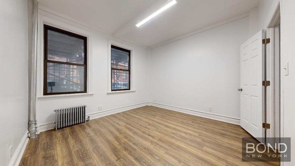 325 West 77th Street - Photo 3