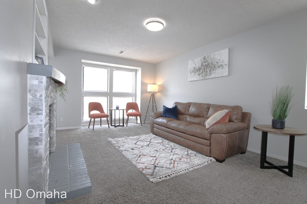 6320-6410 South 72nd Street - Photo 7