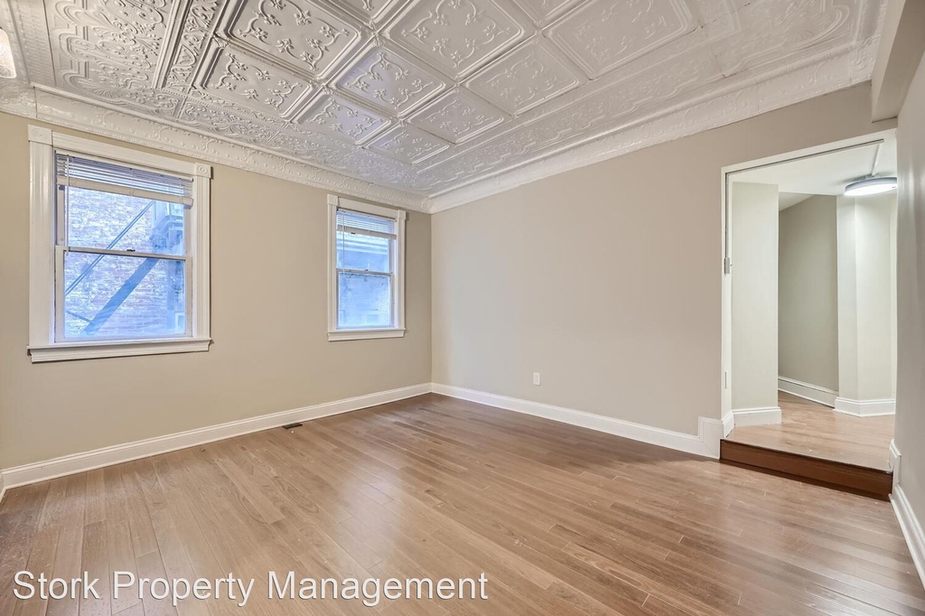 324 N Charles St - Photo 18