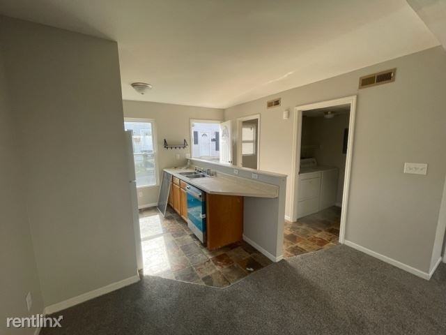 4537 Elliot Ave A - Photo 3