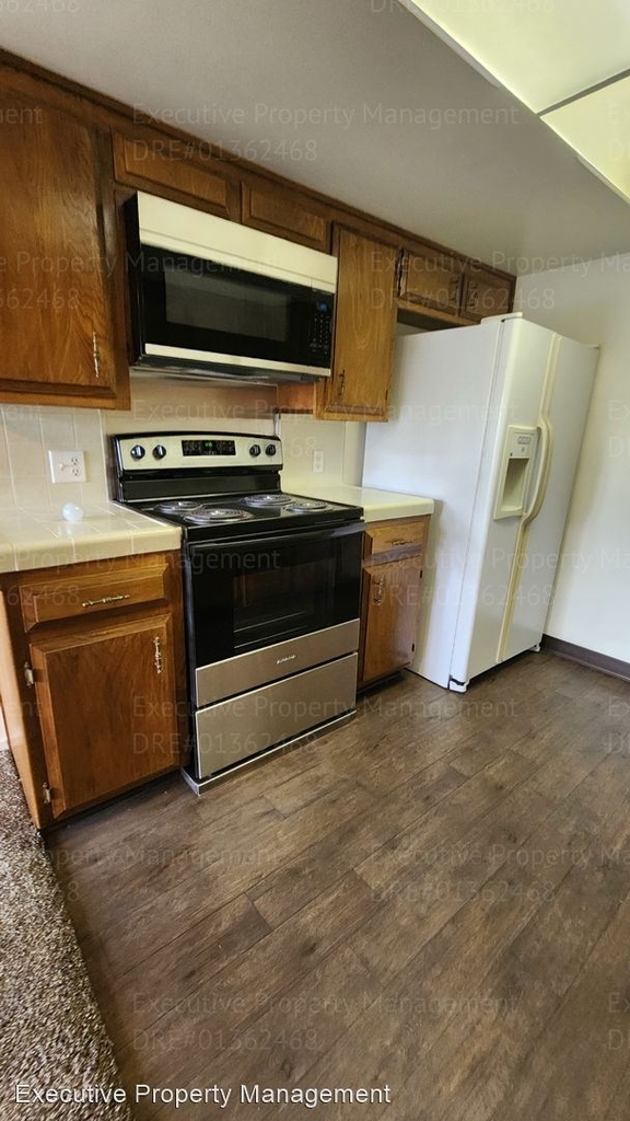 3333 El Encanto Ct Apt. 19 - Photo 19