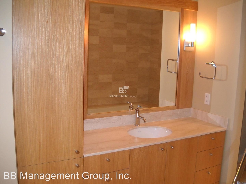 2351 Nw Westover #1007 - Photo 11