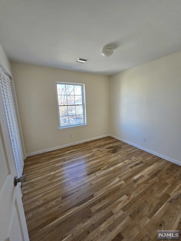 117 Fulton Avenue - Photo 12