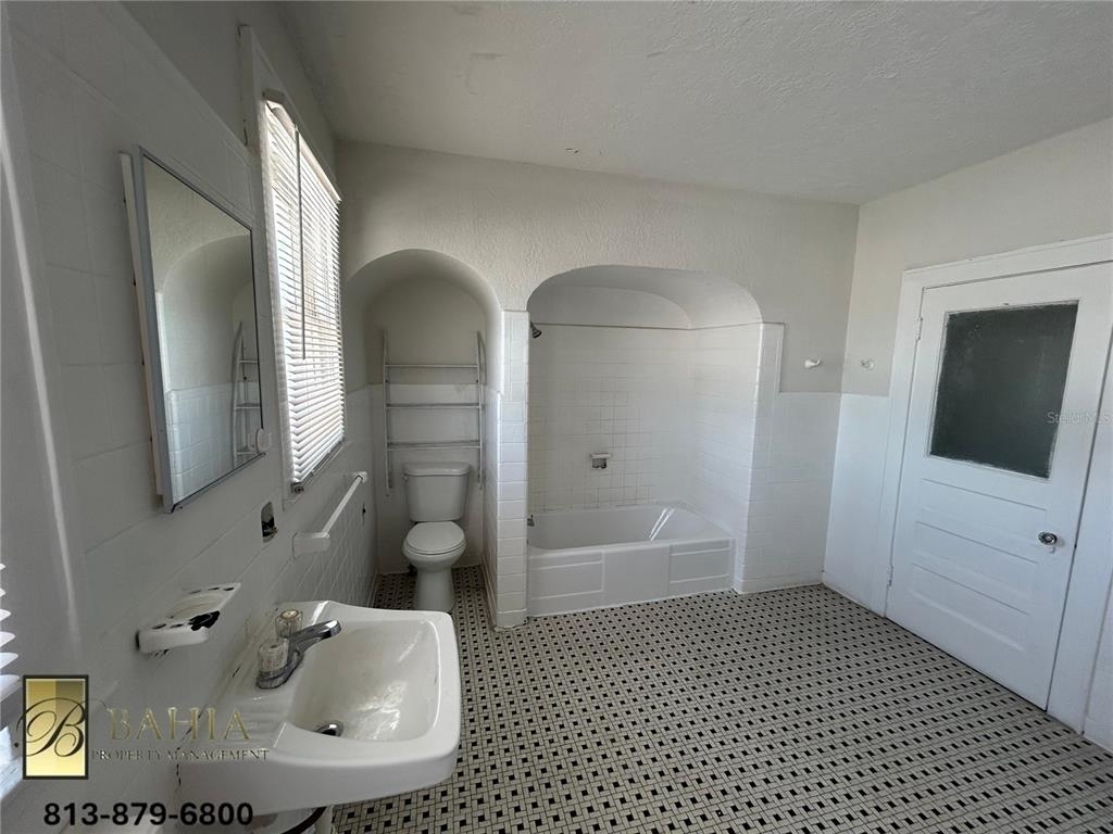 2904 W Chestnut Street - Photo 14