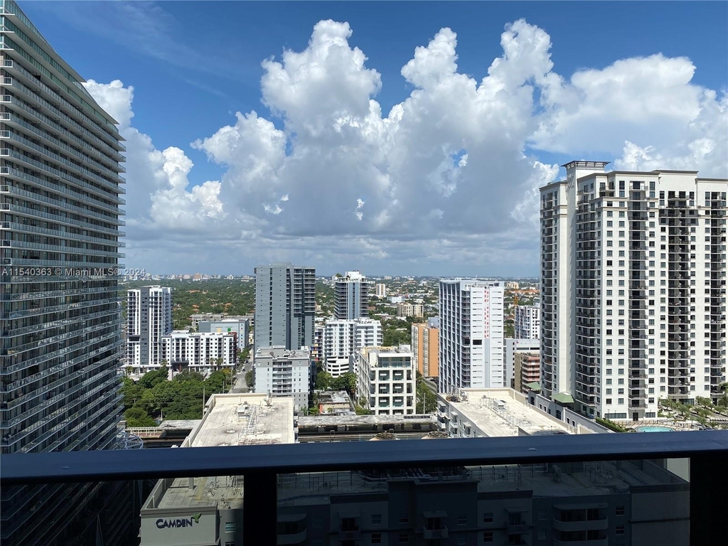 1000 Brickell Plz - Photo 7