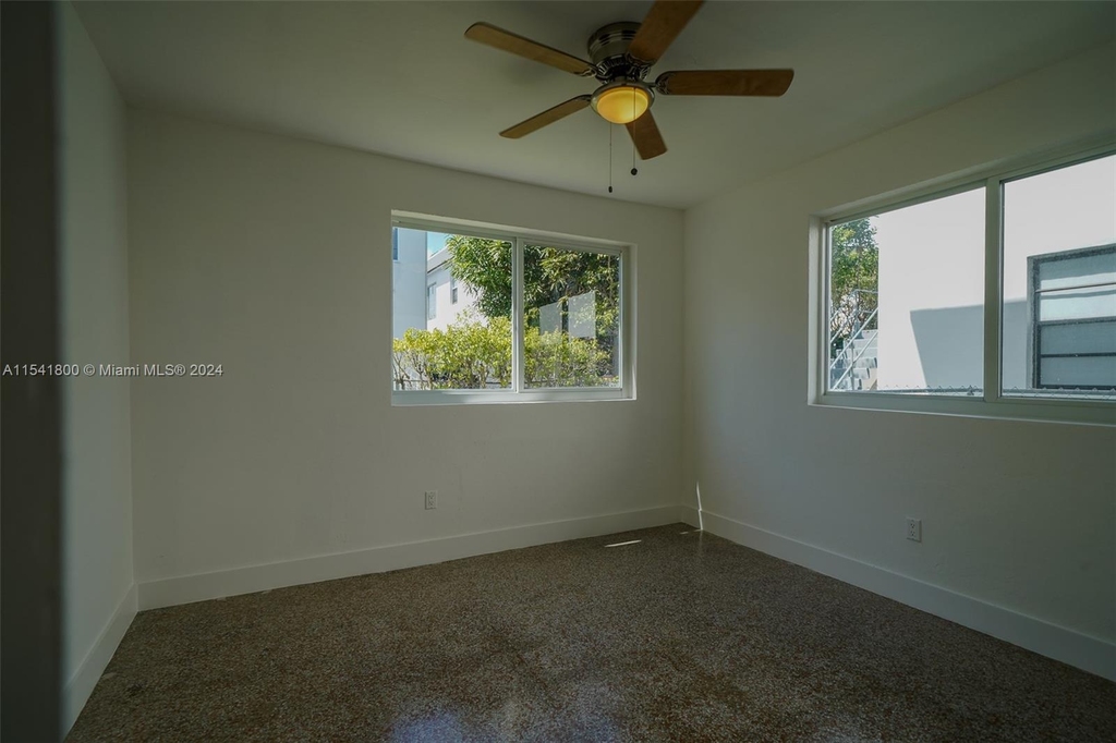 7310 Carlyle Ave - Photo 8