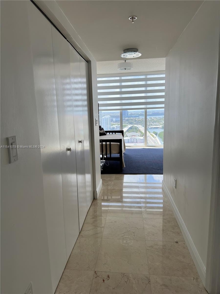 16699 Collins Ave - Photo 39