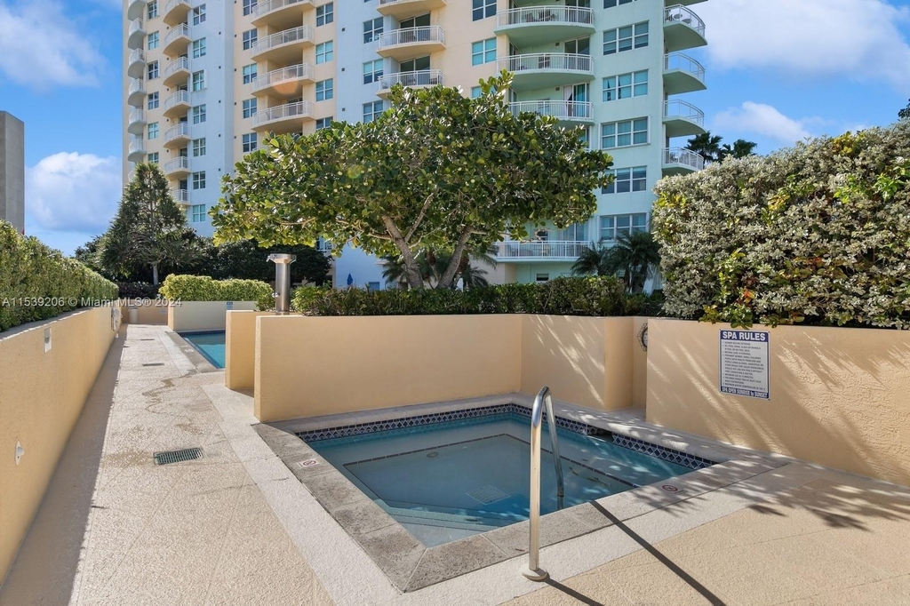 2475 Brickell Ave - Photo 25