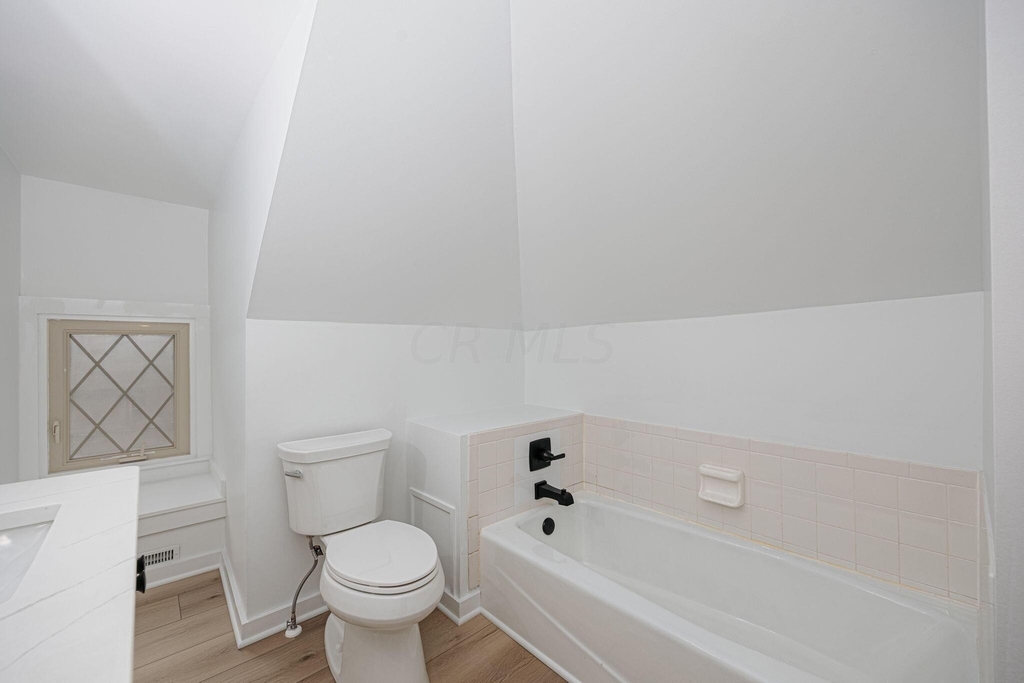 1371 Michigan Avenue - Photo 23