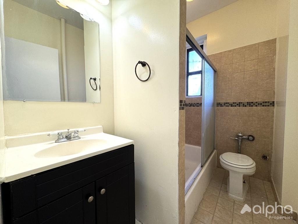 2200 Powell Avenue - Photo 1