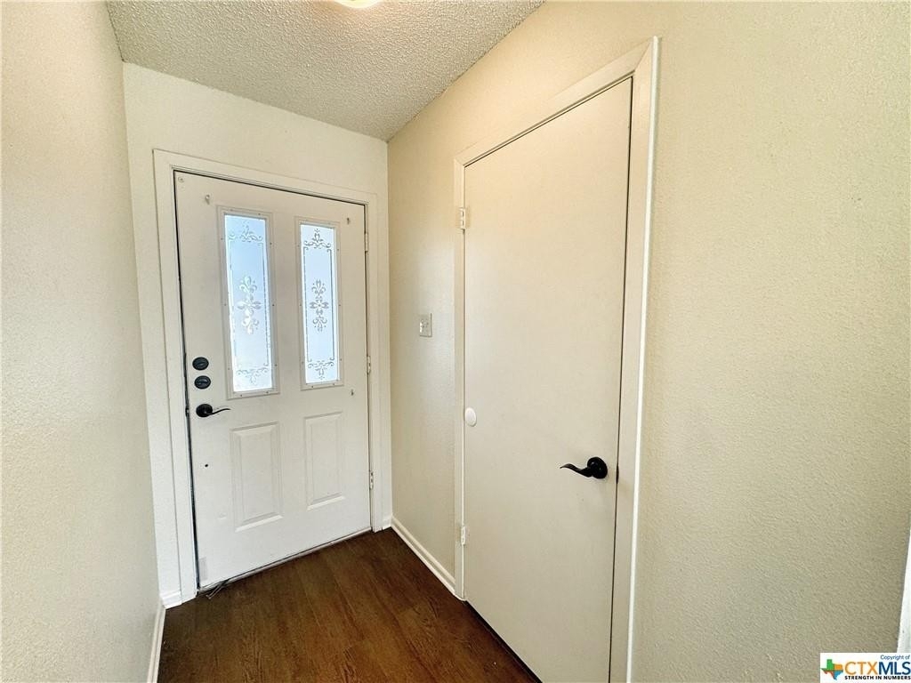 2221 Michigan Street - Photo 2