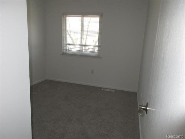 5074 Coventry Street - Photo 24