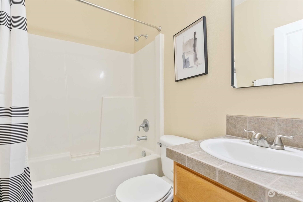 7401 Ne 65th Street - Photo 21