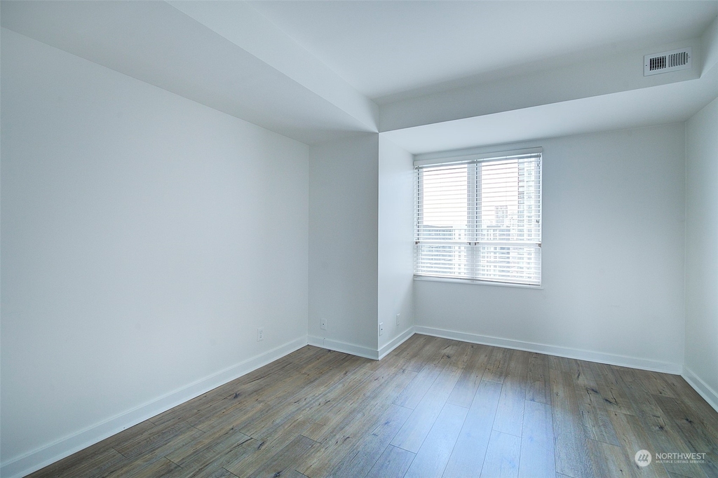 1107 1st Avenue - Photo 18