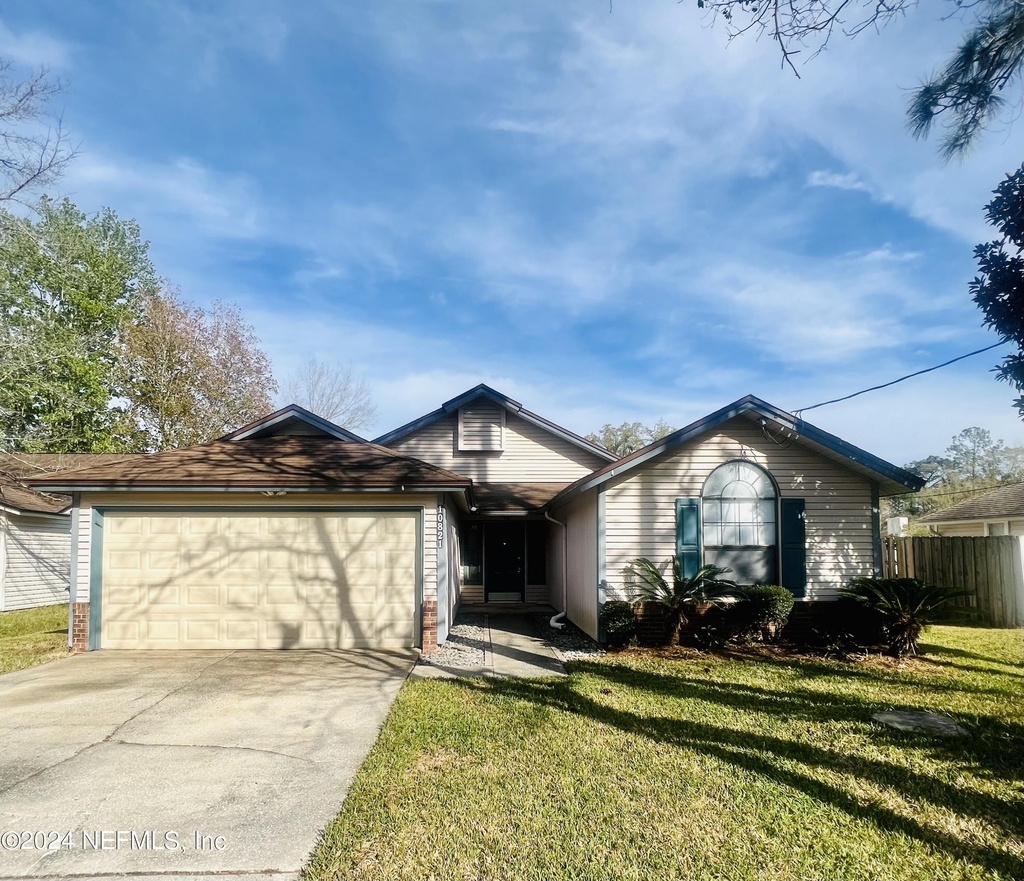 10821 Pine Acres Road - Photo 36