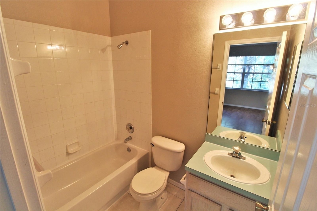 5011 Misty Canal Place - Photo 12