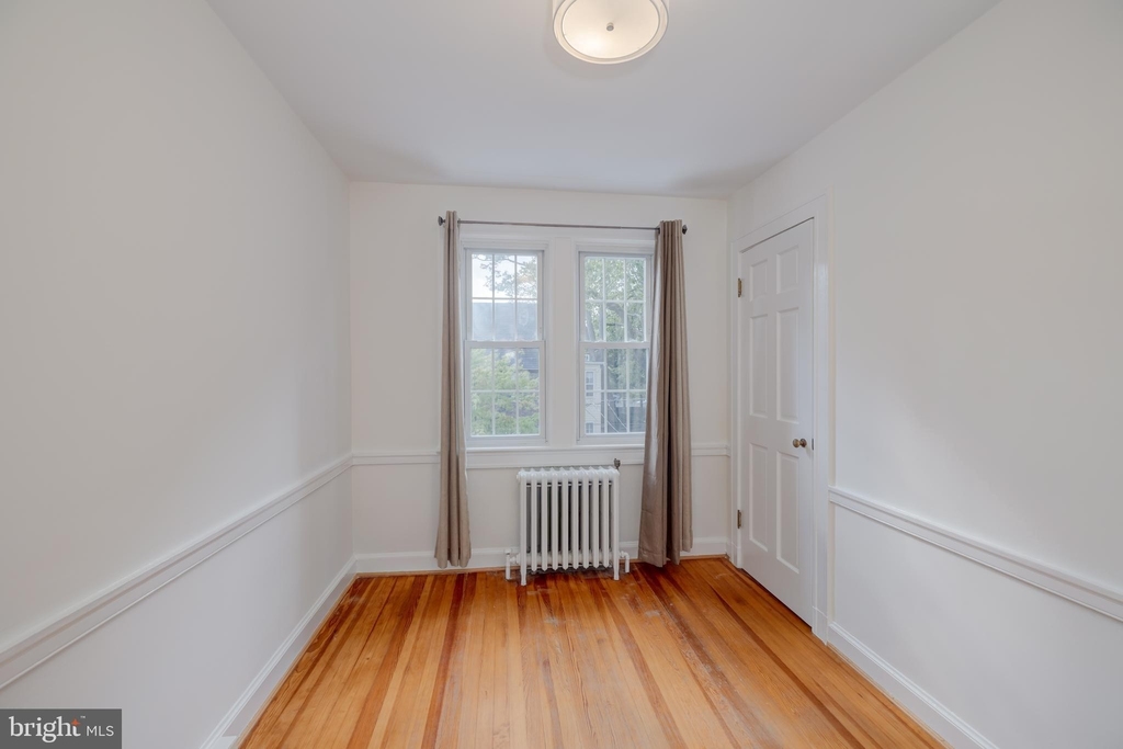 1604 44th Street Nw - Photo 35