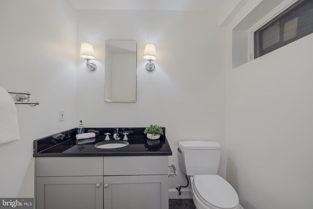 1604 44th Street Nw - Photo 18