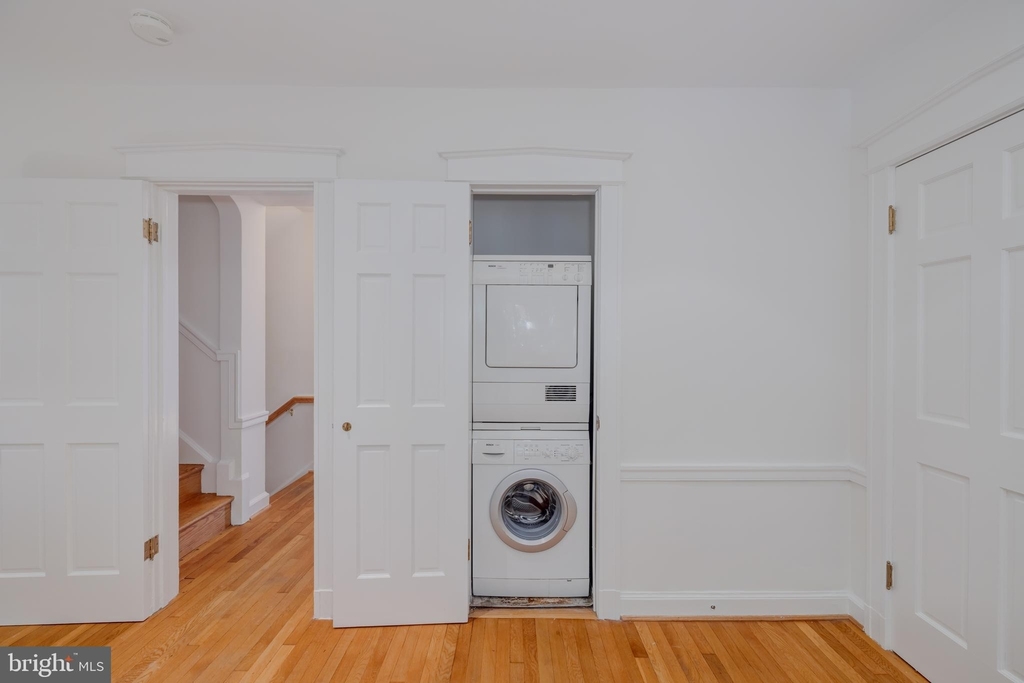 1604 44th Street Nw - Photo 32