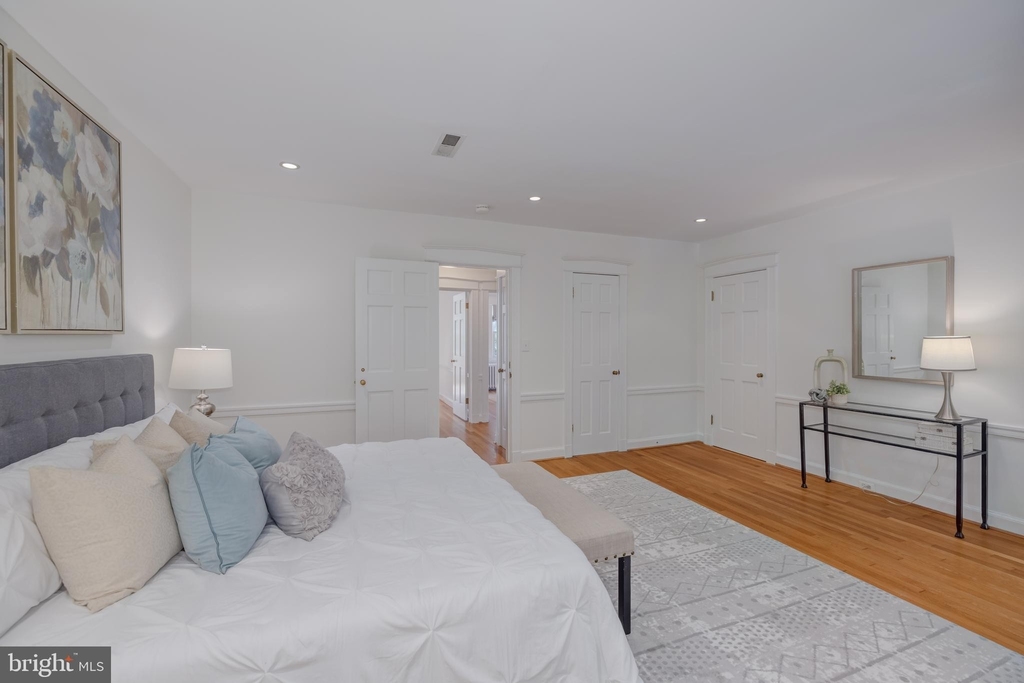 1604 44th Street Nw - Photo 24