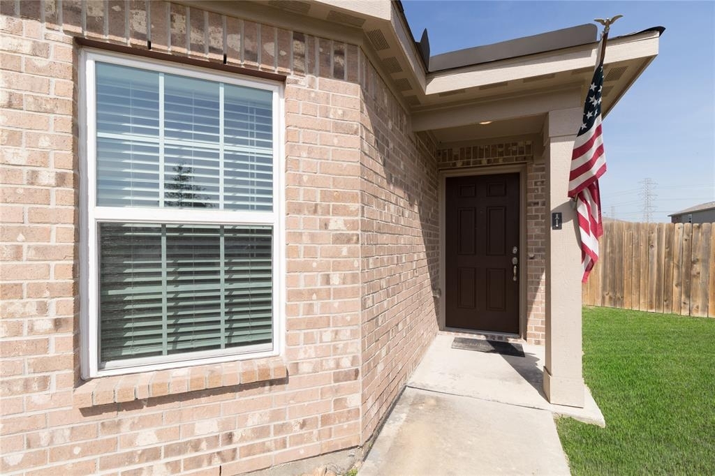 15310 Albert Oak Drive - Photo 2