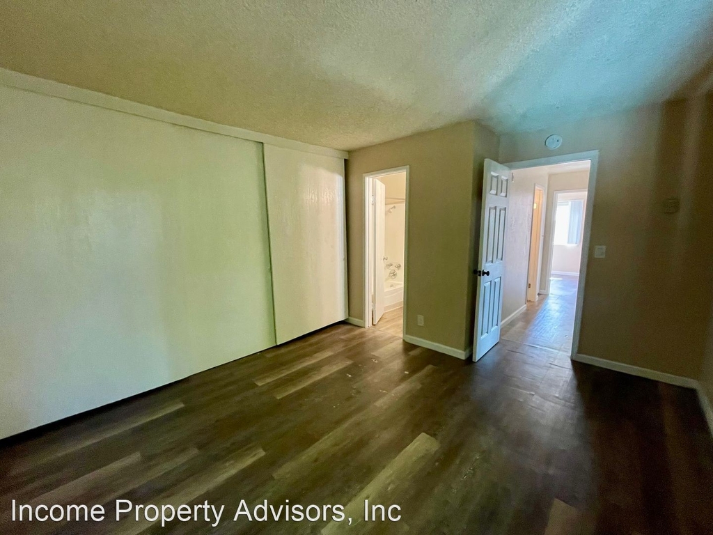 3860 Helix Street - Photo 1