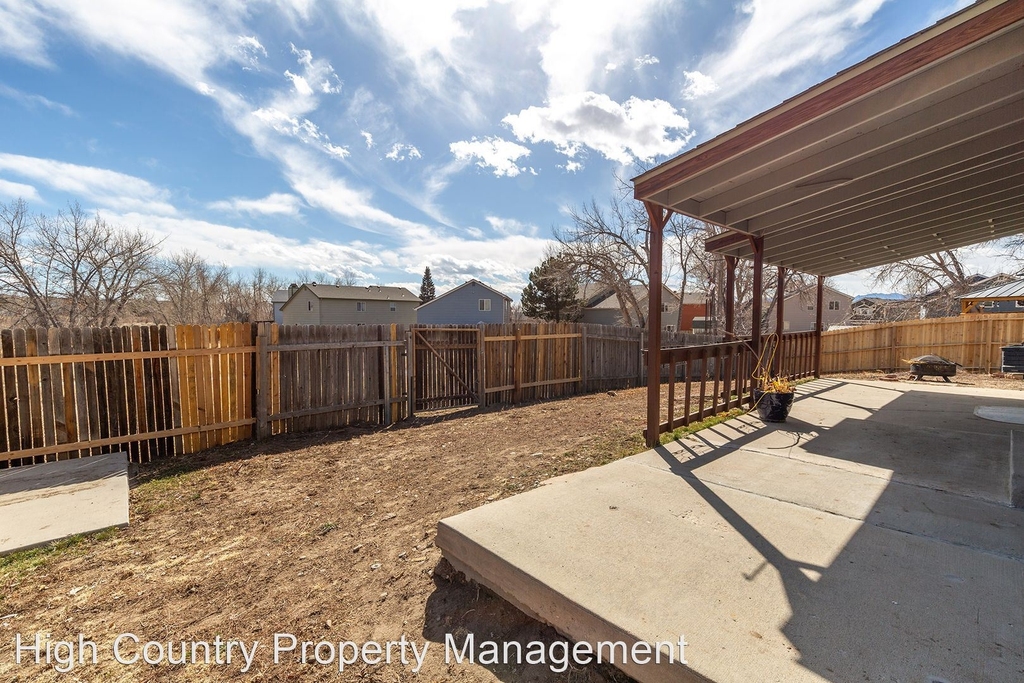 6185 Hearth Court - Photo 24