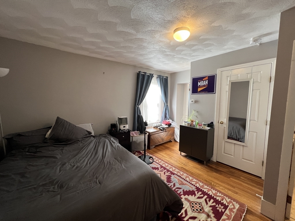 639 Somerville Ave - Photo 16