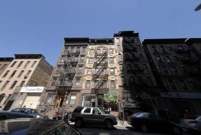 East 82nd Street - Photo 4