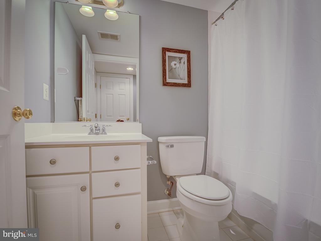 8410 Chaucer House Ct - Photo 10