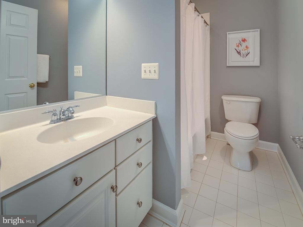 8410 Chaucer House Ct - Photo 26