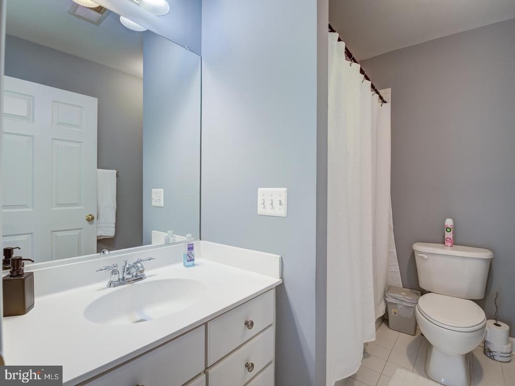 8410 Chaucer House Ct - Photo 41