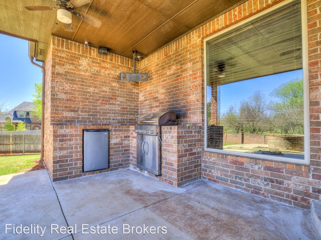 1441 Narrow Bridge Cir - Photo 40