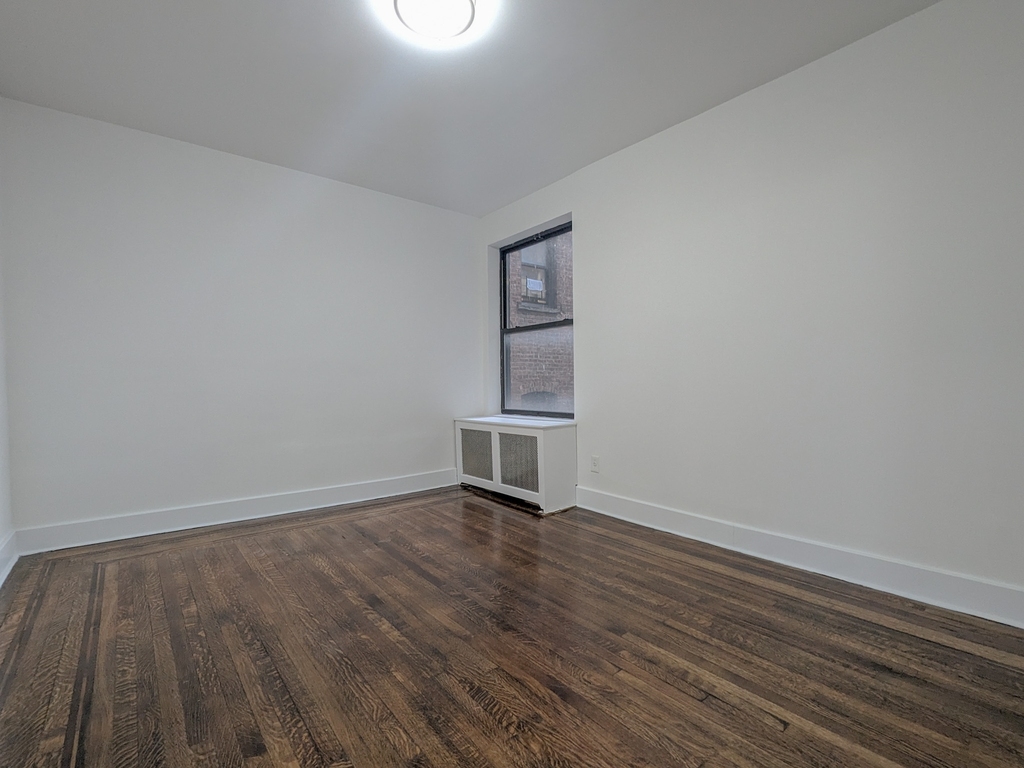 West 178th Street - Photo 1