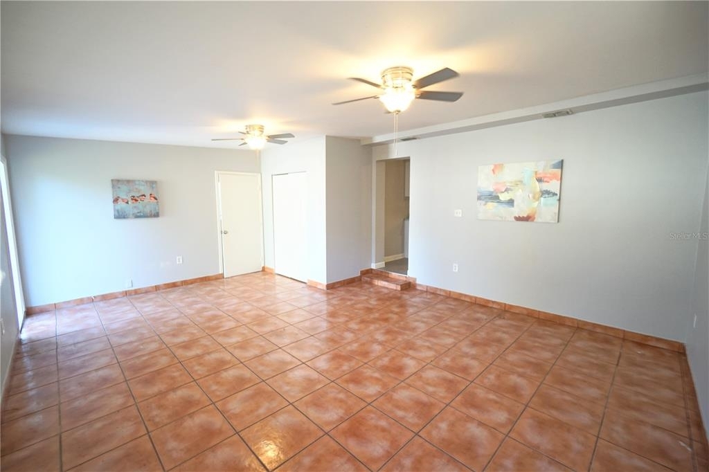 2127 W Rambla Street - Photo 3