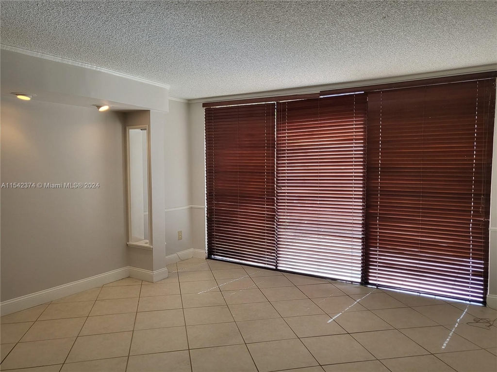 6924 Sw 114th Pl - Photo 5