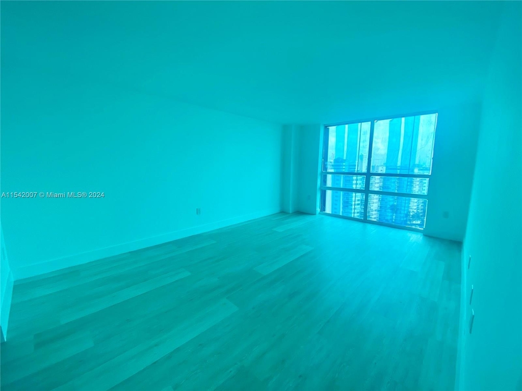 1450 Brickell Bay Dr - Photo 9