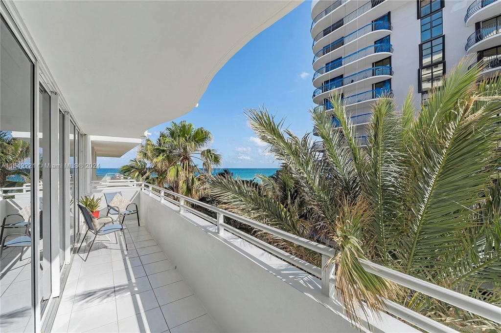 8911 Collins Ave - Photo 1