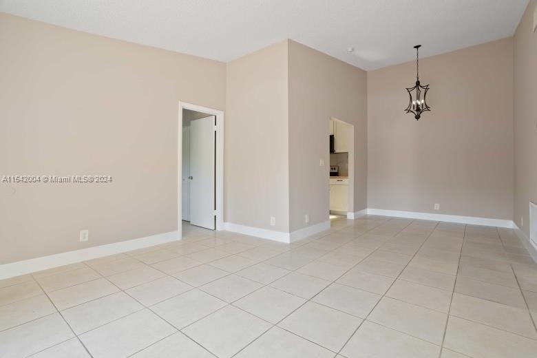 3633 Nw 99th Ter - Photo 19